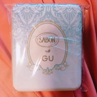 ジーユー(GU)のGU×サボン　ノベルティ缶ケース(ノベルティグッズ)