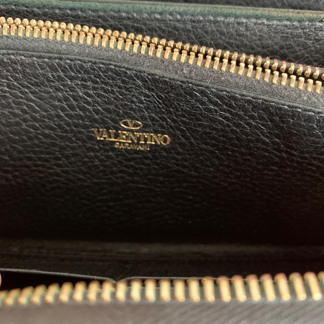 valentino garavani(ヴァレンティノガラヴァーニ)のご確認ください　バレンティノ　長財布 レディースのファッション小物(財布)の商品写真