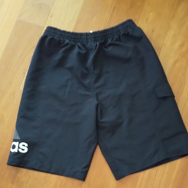 adidas(アディダス)のアディダス ハーフパンツ160cm 他３点 キッズ/ベビー/マタニティのキッズ服男の子用(90cm~)(パンツ/スパッツ)の商品写真