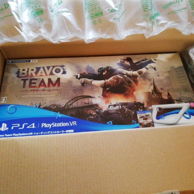 PS4 Bravo Team　新品未開封 エンタメ/ホビーのゲームソフト/ゲーム機本体(家庭用ゲーム機本体)の商品写真