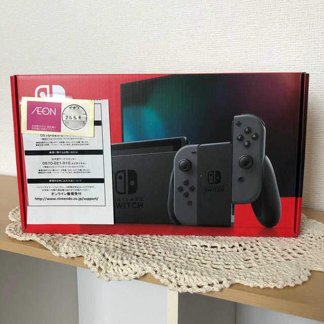 Nintendo Switch(ニンテンドースイッチ)の【新品・未開封】Nintendo Switch本体　新型　グレー エンタメ/ホビーのゲームソフト/ゲーム機本体(家庭用ゲーム機本体)の商品写真