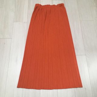 PLEATS PLEASE ISSEY MIYAKE(ロングスカート ・ オレンジ/橙色 PLEATS PLEASE ISSEY MIYAKE(ロングスカート ・ オレンジ/橙色