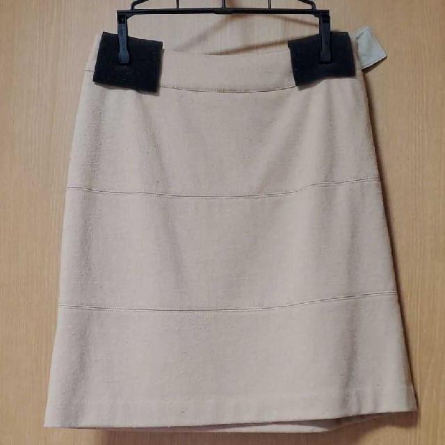 NATURAL BEAUTY BASIC(ナチュラルビューティーベーシック)のNATURAL BEAUTY BASICスカートスーツセット レディースのフォーマル/ドレス(スーツ)の商品写真