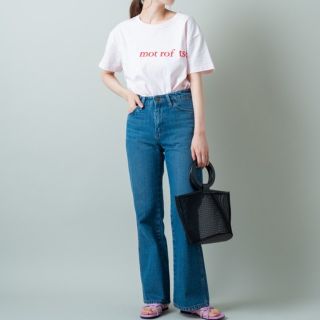 カスタネ(Kastane)のkastaneフロッキーロゴTシャツ　ピンク新品未使用(Tシャツ(半袖/袖なし))