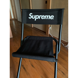 Supreme × Coleman Chair