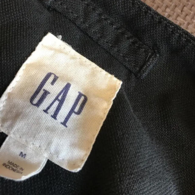 GAP(ギャップ)のGAP ノーカラー　ブルゾン　ライダース　ジャケット　黒　M サスティナブル メンズのジャケット/アウター(ライダースジャケット)の商品写真