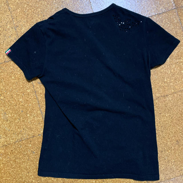 Emporio Armani(エンポリオアルマーニ)のエンポリオアルマーニ　Vネック 黒Tシャツ 日本Lサイズ メンズのトップス(Tシャツ/カットソー(半袖/袖なし))の商品写真