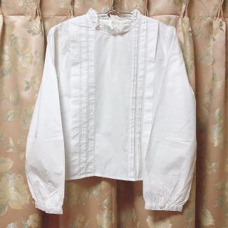 ダブルクローゼット(w closet)のハイネックフリルブラウス(シャツ/ブラウス(長袖/七分))