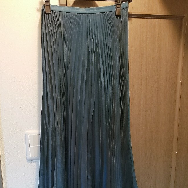 STUNNING LURE(スタニングルアー)の専用　スタニングルアー　　プリーツスカート　グリーン レディースのスカート(ロングスカート)の商品写真