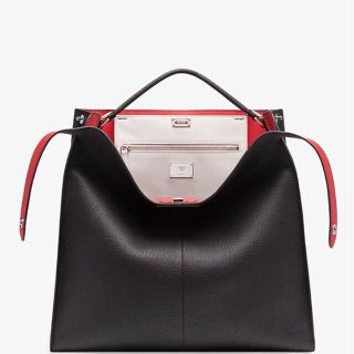 フェンディ(FENDI)のピーカブーエックスライトブラックレザーバッグ(トートバッグ)