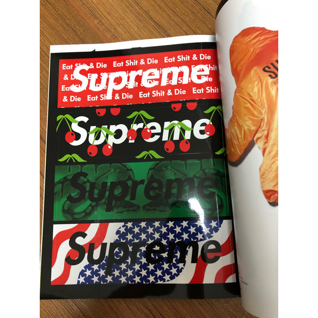 小物Supreme ステッカー シート 雑誌 セット - その他