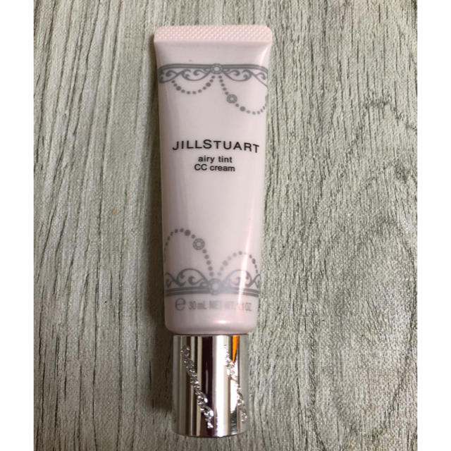 JILLSTUART(ジルスチュアート)のJILLSTUART airy tint CC cream  コスメ/美容のベースメイク/化粧品(CCクリーム)の商品写真