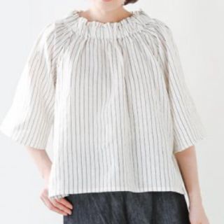 ケレン(KELEN)の美品☆kelen(ケレン) リネンストライプギャザーカラーブラウス(シャツ/ブラウス(長袖/七分))