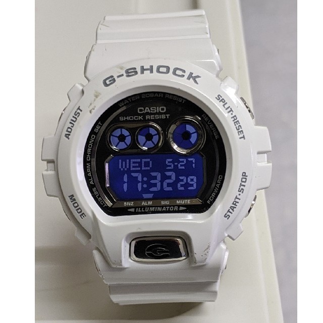 G-SHOCK(ジーショック)のCASIO G-SHOCK ホワイト メンズの時計(腕時計(デジタル))の商品写真