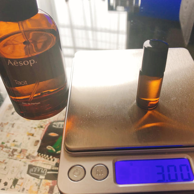 Aesop(イソップ)のAesop タシット 遮光瓶 3ml コスメ/美容の香水(ユニセックス)の商品写真