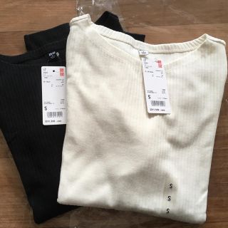 ユニクロ(UNIQLO)の最終値下げ　新品　ユニクロ　Ｔシャツ  リブボートネックＴ　2枚セット　長袖(Tシャツ(長袖/七分))