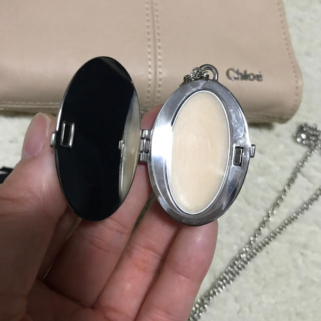 Chloe(クロエ)のChloe 練り香水ペンダントセット コスメ/美容の香水(香水(女性用))の商品写真