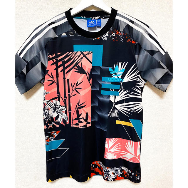 adidas(アディダス)のadidas originals 和柄 Tシャツ メンズのトップス(Tシャツ/カットソー(半袖/袖なし))の商品写真