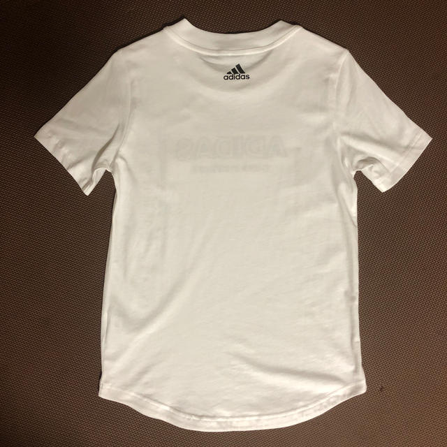 adidas(アディダス)のTシャツ　adidas  J150  試着のみ キッズ/ベビー/マタニティのキッズ服女の子用(90cm~)(Tシャツ/カットソー)の商品写真