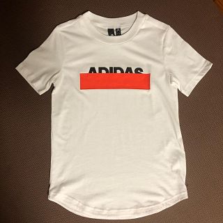 アディダス(adidas)のTシャツ　adidas  J150  試着のみ(Tシャツ/カットソー)