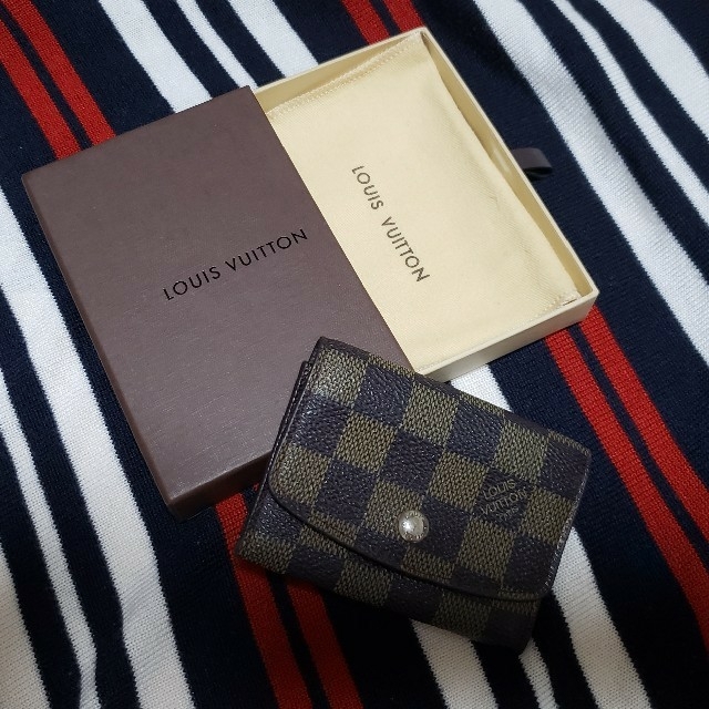 LOUIS VUITTON(ルイヴィトン)のLouis Vuitton小銭入れ メンズのファッション小物(コインケース/小銭入れ)の商品写真