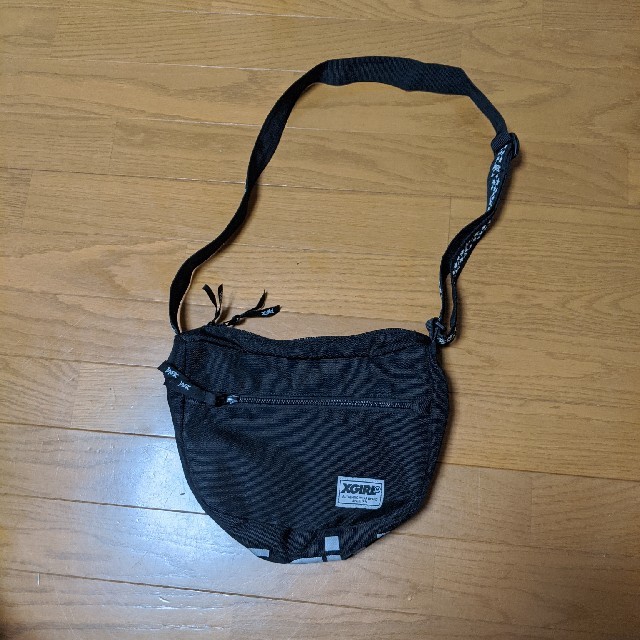 X-girl(エックスガール)のショルダーバック レディースのバッグ(ショルダーバッグ)の商品写真