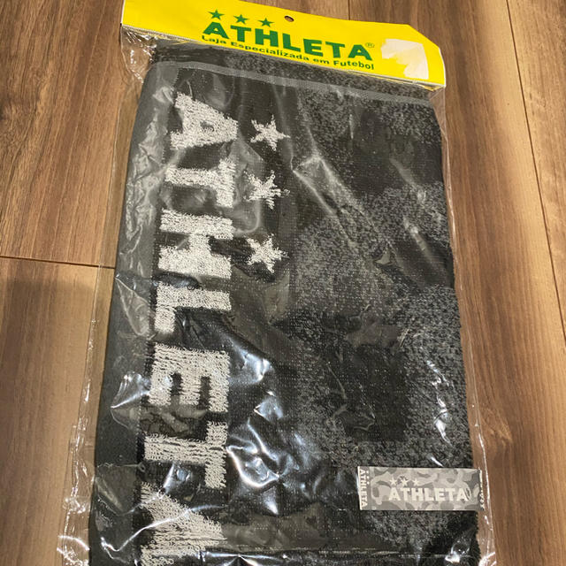 ATHLETA(アスレタ)のアスレタ　スポーツタオル　新品未開封品 スポーツ/アウトドアのサッカー/フットサル(その他)の商品写真