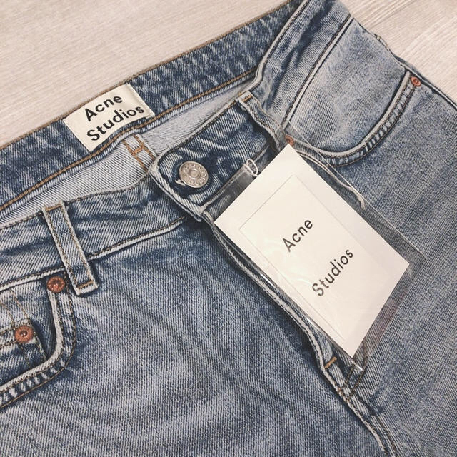 ACNE(アクネ)のAcne Studios jeans レディースのパンツ(デニム/ジーンズ)の商品写真