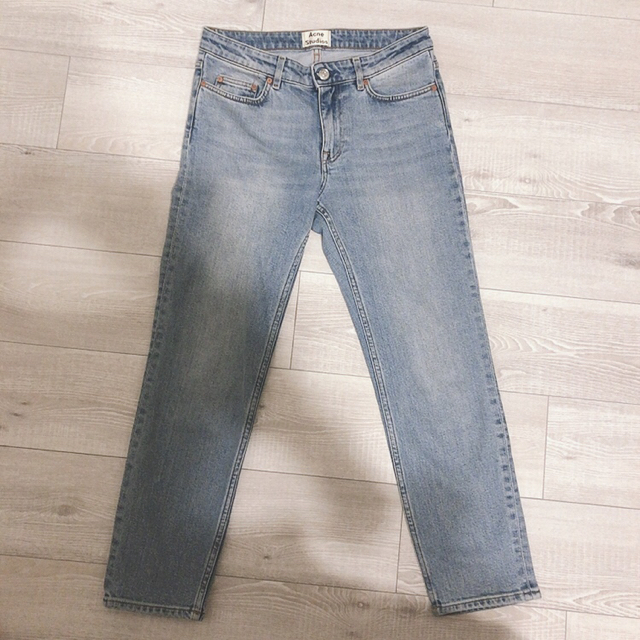 ACNE(アクネ)のAcne Studios jeans レディースのパンツ(デニム/ジーンズ)の商品写真