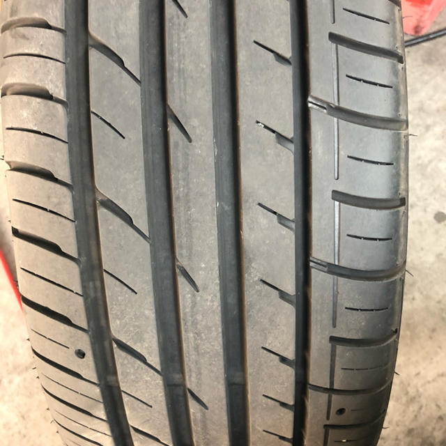 235/50R18ファルケンほぼ新品未使用