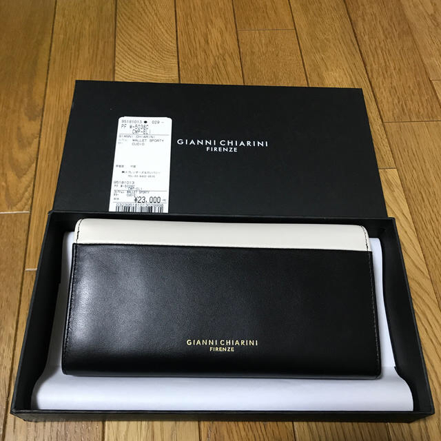 財布【新品・未使用】GIANNI  CHIARINI