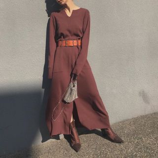 アメリヴィンテージ(Ameri VINTAGE)の【saooori様専用】BELTED KNIT DRESS ブラウン　S (ロングワンピース/マキシワンピース)