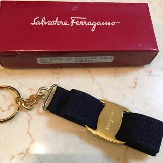 サルヴァトーレフェラガモ(Salvatore Ferragamo)のフェラガモ 新品 キーホルダー(キーホルダー)