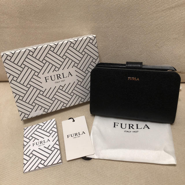 Furla(フルラ)の付属品全て有り★新品 FURLA バビロン 二つ折り財布 ブラック レディースのファッション小物(財布)の商品写真