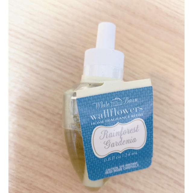 Bath & Body Works(バスアンドボディーワークス)のおまとめ割引あり！Wallflower リフィルBath&Body Works  コスメ/美容のリラクゼーション(アロマポット/アロマランプ/芳香器)の商品写真