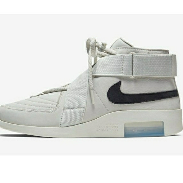 NIKE(ナイキ)のNIKE Fear of God 28.0 28 センチ 国内正規品 メンズの靴/シューズ(スニーカー)の商品写真