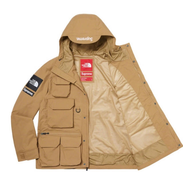 Supreme(シュプリーム)の【S】シュプリーム ノースフェイス Cargo Jacket Gold 茶 メンズのジャケット/アウター(マウンテンパーカー)の商品写真