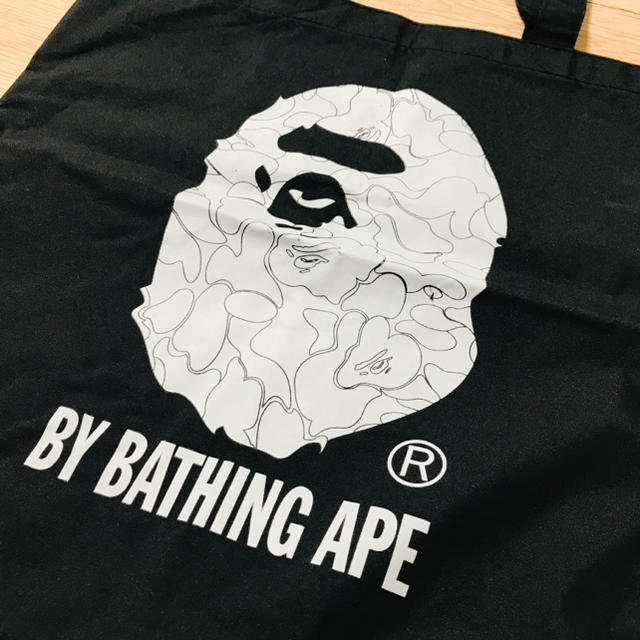 A BATHING APE(アベイシングエイプ)のA BATHING APE® トートバッグ メンズのバッグ(トートバッグ)の商品写真