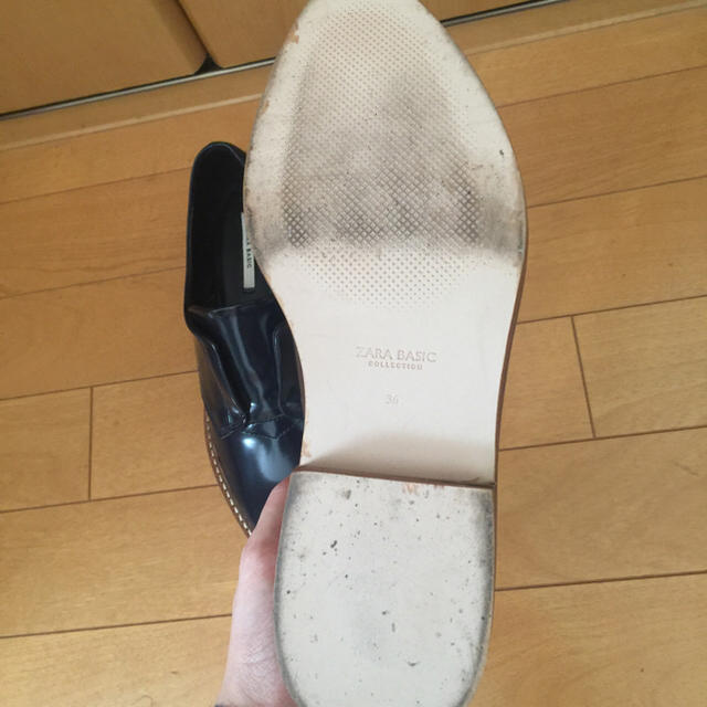 ZARA(ザラ)の本日限定値下げ レディースの靴/シューズ(ローファー/革靴)の商品写真