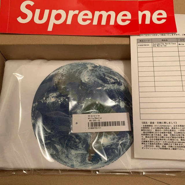 Supreme(シュプリーム)の【M】シュプリーム ノースフェイス One World Tee White 白 メンズのトップス(Tシャツ/カットソー(半袖/袖なし))の商品写真