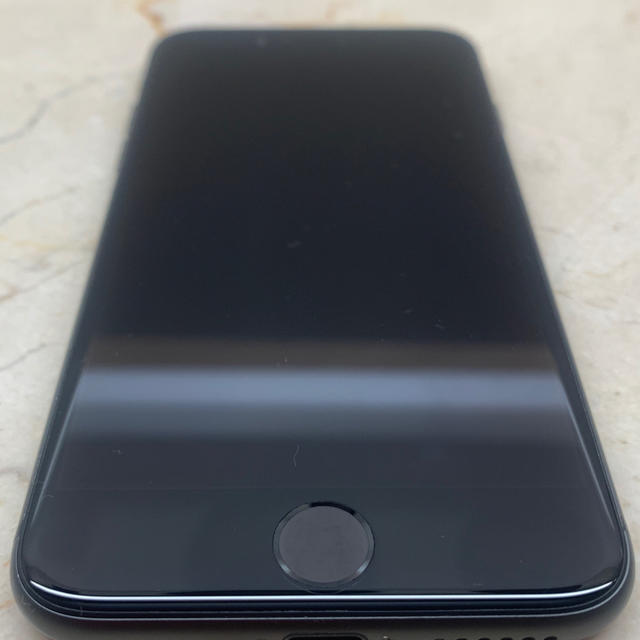 Apple(アップル)のiPhone 8 Space Gray 256GB 値下げしました スマホ/家電/カメラのスマートフォン/携帯電話(スマートフォン本体)の商品写真