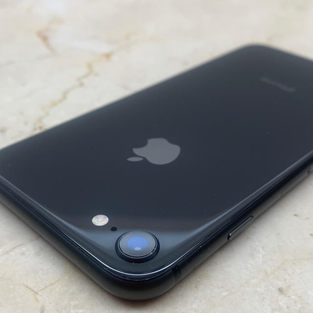 Apple(アップル)のiPhone 8 Space Gray 256GB 値下げしました スマホ/家電/カメラのスマートフォン/携帯電話(スマートフォン本体)の商品写真