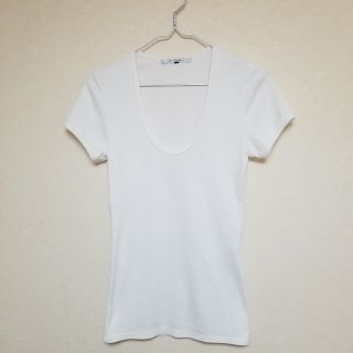 ルシェルブルー(LE CIEL BLEU)の限定お値下げ。（美品）ルシェルブルー定番Tシャツホワイト(カットソー(半袖/袖なし))