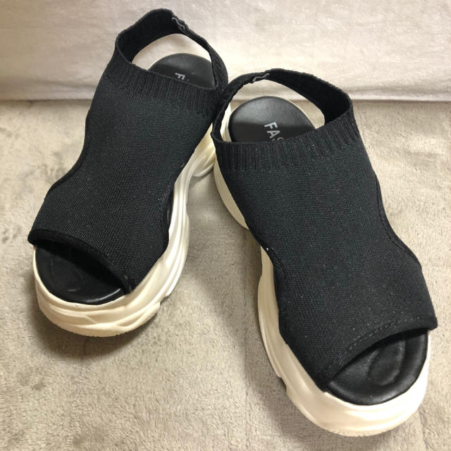 厚底サンダル スポーツサンダル ニットサンダル ブラック レディースの靴/シューズ(サンダル)の商品写真