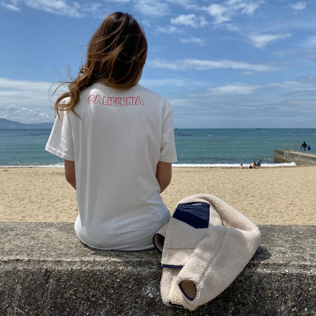 Ron Herman(ロンハーマン)のサーフィン女子に☆LUSSO SURF サーフィンドッグTシャツ　Sサイズ☆ レディースのトップス(Tシャツ(半袖/袖なし))の商品写真