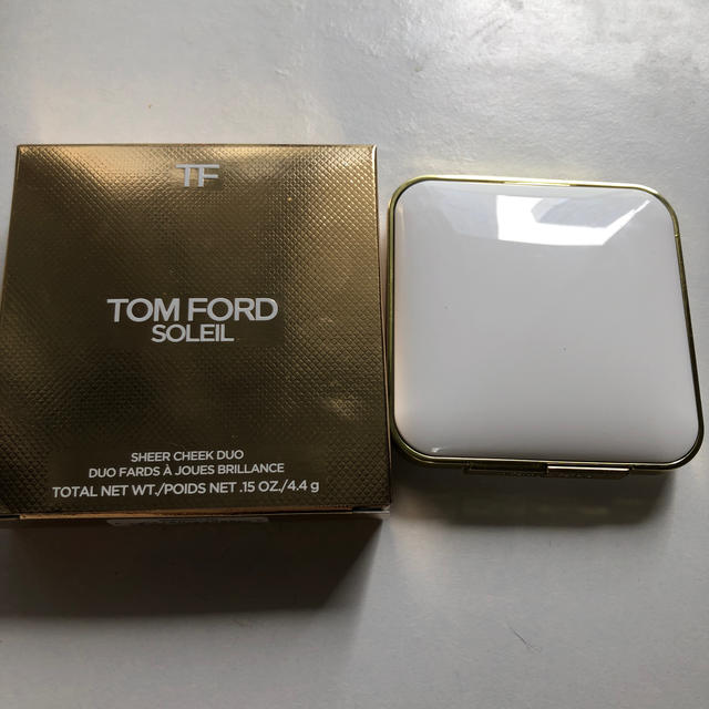 TOM FORD(トムフォード)のえまち様専用TOM FORD シアーチークデュオ　05ソリム コスメ/美容のベースメイク/化粧品(チーク)の商品写真