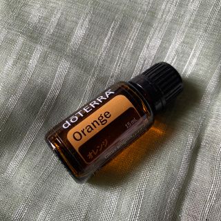 ドテラ オレンジ 15mL エッセンシャルオイル アロマ(エッセンシャルオイル（精油）)