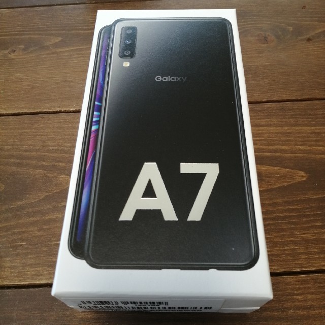 スマートフォン本体Galaxy A7ブラック64 GBSIMフリー