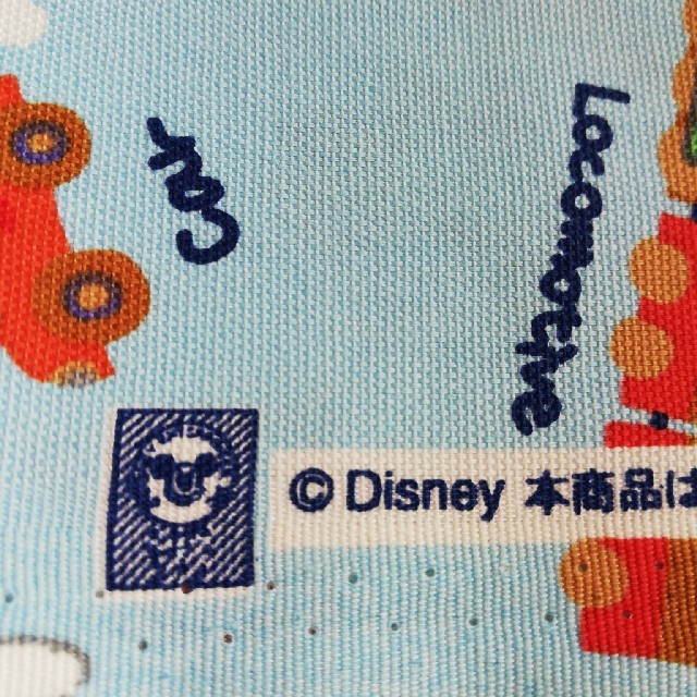 Disney(ディズニー)の日本製生地　ディズニー　水色 ハンドメイドの素材/材料(生地/糸)の商品写真