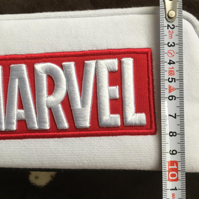 MARVEL(マーベル)のMARVELペンケースポーチ インテリア/住まい/日用品の文房具(ペンケース/筆箱)の商品写真